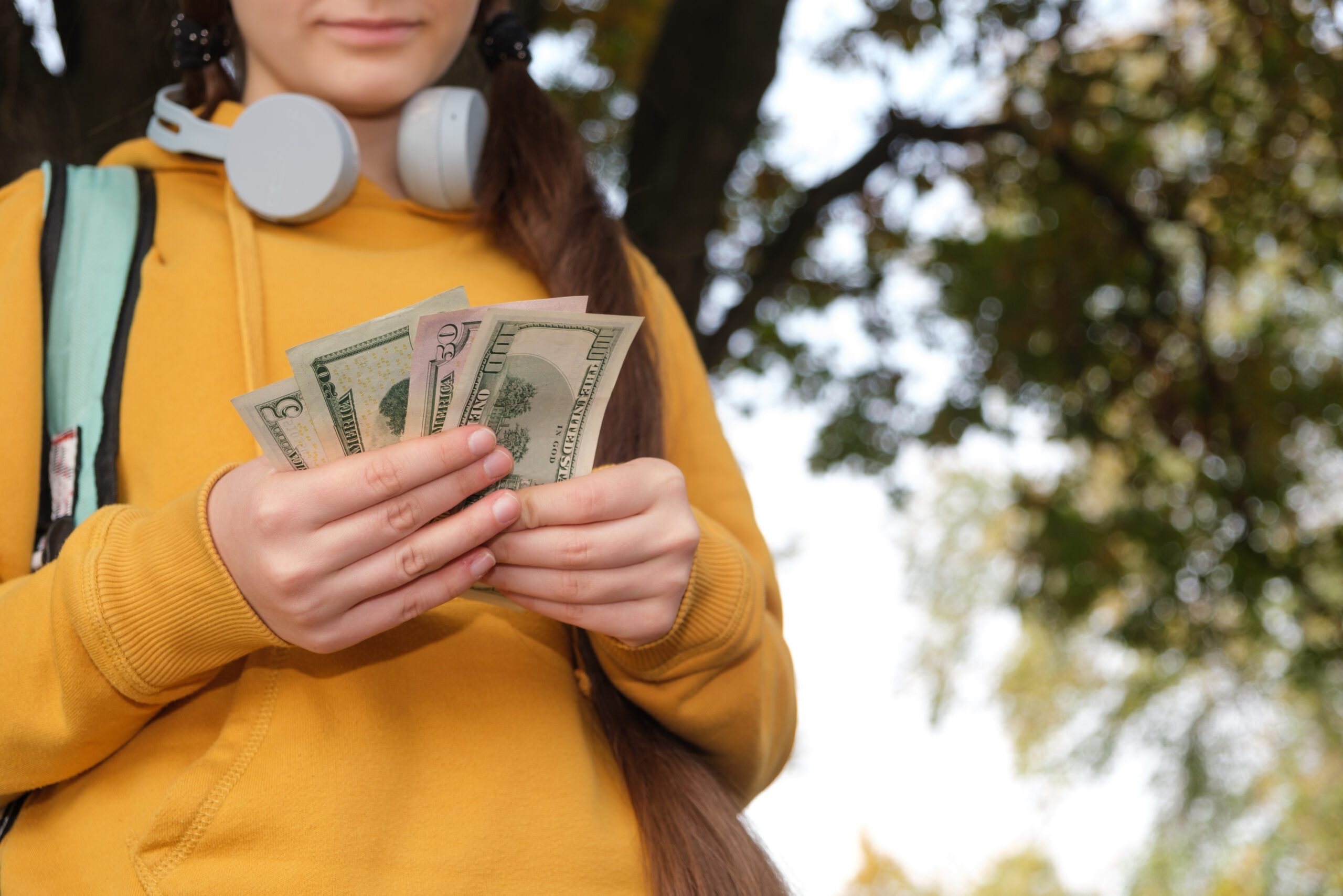 Raising Financially Confident Teens with Hope, Grace, and Real-Life Lessons